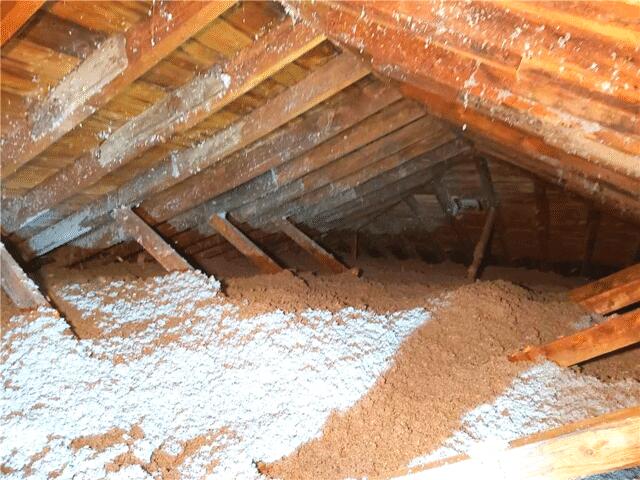 Inspecteur Gestka offre un service professionnel d’inspection résidentielle à Sainte-Sophie et dans les municipalités voisines des Laurentides. Avec plus de 10 ans d’expérience, nous accompagnons les acheteurs et les vendeurs de maisons dans un service personnalisé, sans intermédiaire, disponible 24 h/24 – 7 j/7.